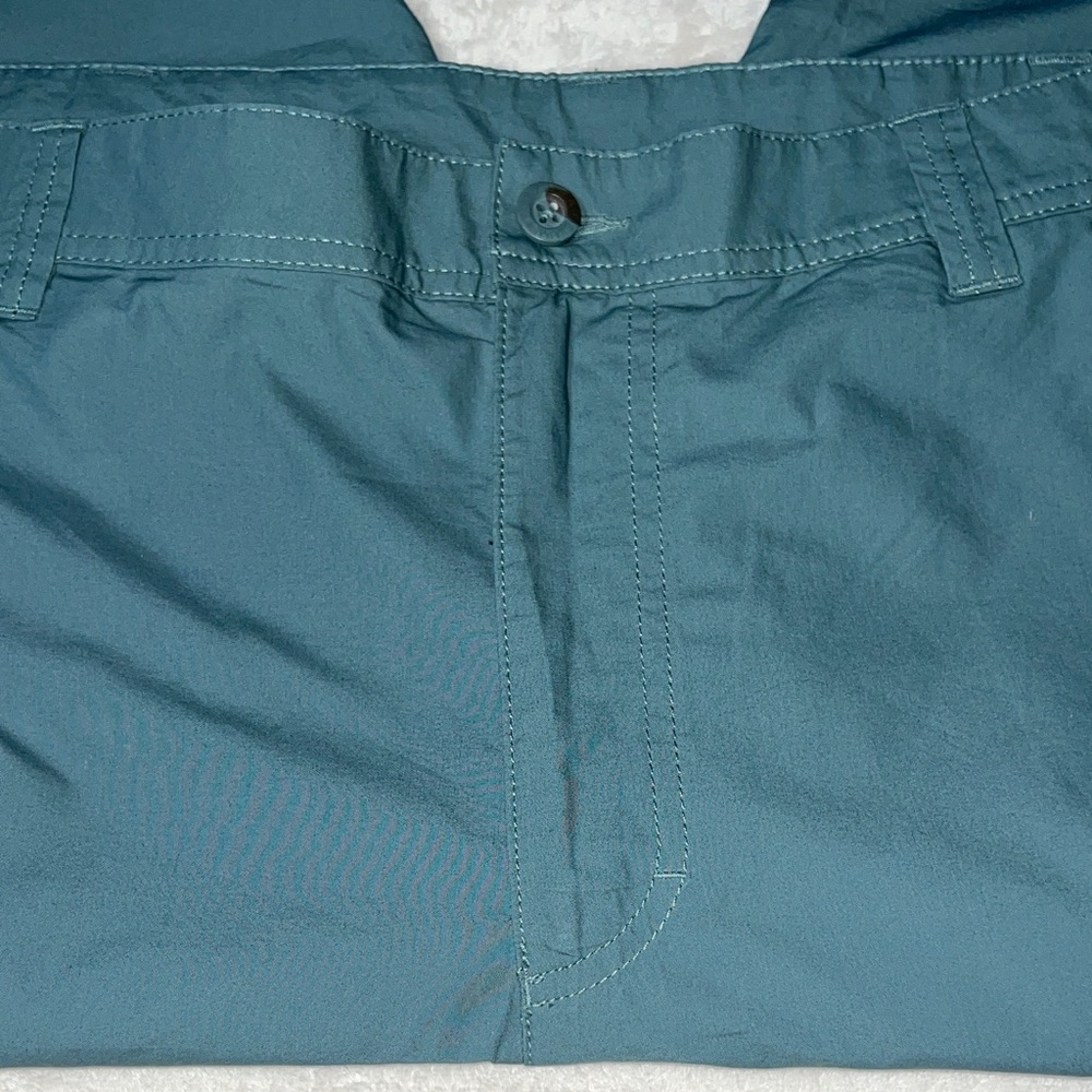 Columbia Sportswear Men’s Chino Pants Deep Sage Green Outdoor Zip Up 42 X 30 - Picture 3 of 12